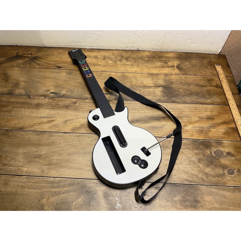 Nintendo Wii Guitar Hero Gibson Les Paul Red Octane White